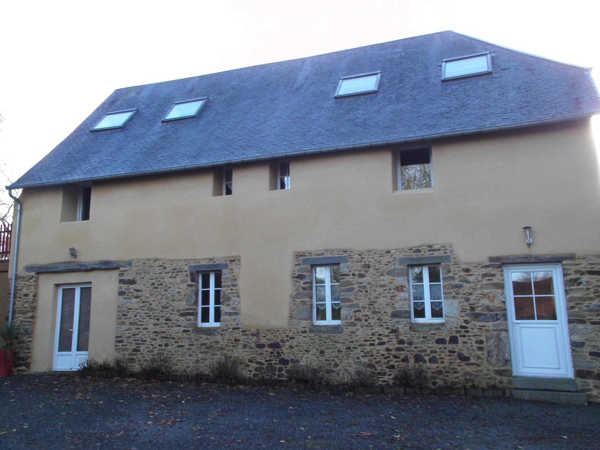 Le Clos Des Tilleuls: D-Day Suites with Private Spa Experiences La Vendelee Exterior photo